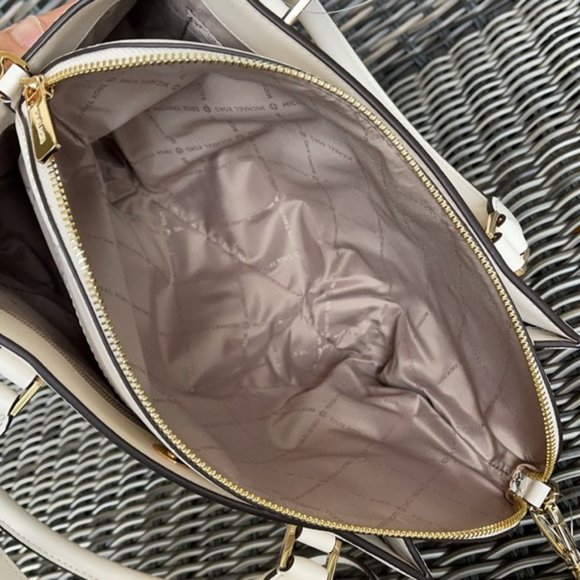 Michael Kors Daria Large Satchel Bag Leather Light Cream - Picture 15 of 16